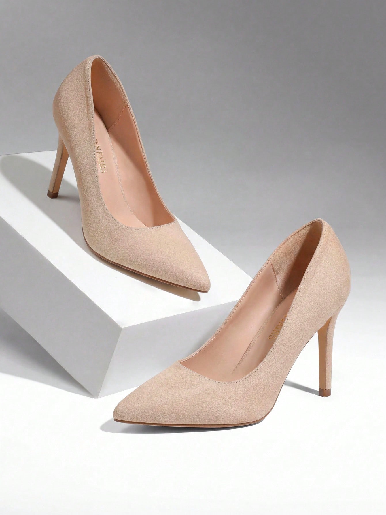 Court Heel Pointed - Escarpins à talons aiguilles pour femmes,