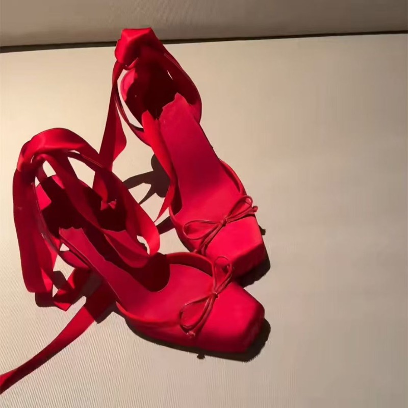Chaussures rouges à talons hau - Women'S Shoes Quality avis et prix