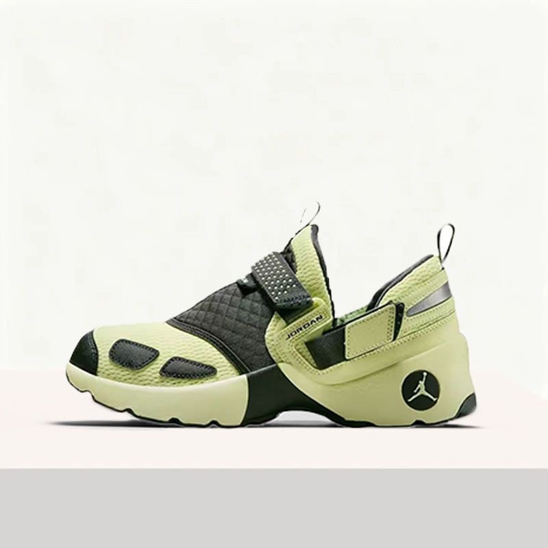 Nike Air Jordan Trunner LX – c - Women'S Shoes Nike Jordan avis et prix